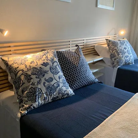 Legnano Attic 아파트 *